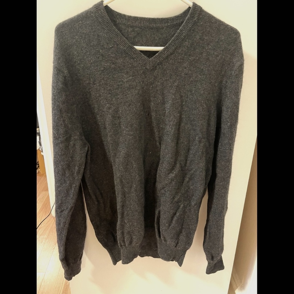 Club Room Men's Cashmere Sweater Charcoal Gray